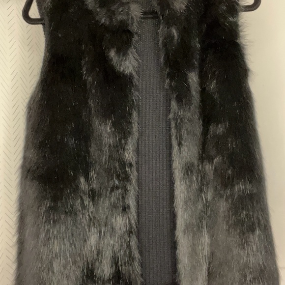 Michael Kors Vest - Picture 5 of 6